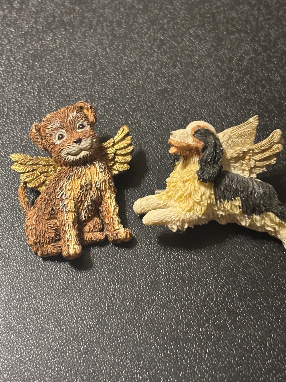 Terrier‎ & Cocker Spaniel Angel Wing Dogs memorial Brooch Pin - Gold & Brown